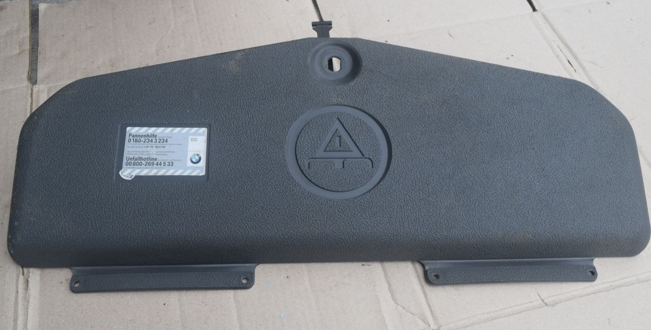 ящик под инструменты BMW 5 серия E39 1999, 3.0 л., бензин, АКПП, седан, 711111806810 - фото №1