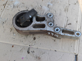 подушка крепления двигателя Volvo C70 2 поколение 2007, 2.4 л., D5, D 5244 T8, дизель, АКПП, передний привод, 30778786