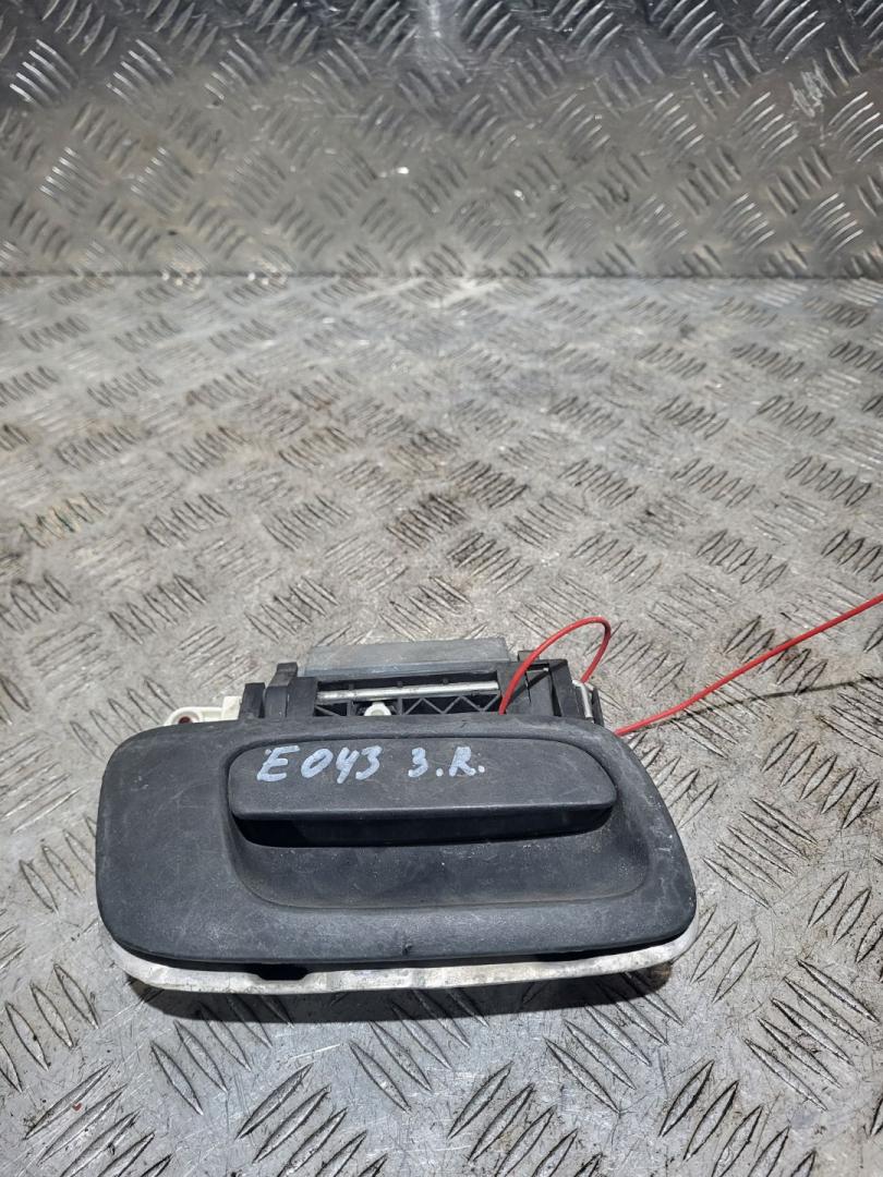 ручка наружная задняя правая Opel Zafira 1 поколение (A) 2001, 2.2 л., дизель, минивэн - фото №1