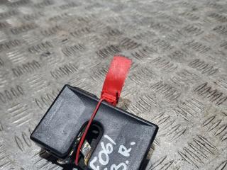 замок двери задней правой Volkswagen Passat B4 1995, 1.8 л., бензин, 5МКПП, универсал