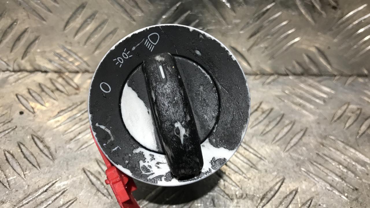 переключатель света Volkswagen Touran 1 поколение 2004, 1.9 л., BKC, дизель, 6МКПП, минивэн, 1T0941431B - фото №1