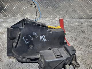 замок двери передней правой BMW 5 серия E39 1998, 2.0 л., бензин, 5МКПП, седан