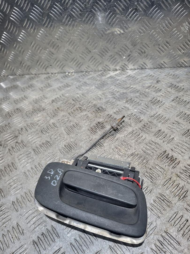 ручка наружная задняя правая Opel Zafira 1 поколение (A) 2000, 2.0 л., Y 20 DTL, дизель, 5МКПП, минивэн - фото №1