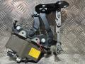 петля капота левая Mercedes-Benz E-Класс W212 [рестайлинг] 2015, 2.0 л., M 274.920, бензин, АКПП, седан, A2129067701, A2048800128 - фото №3
