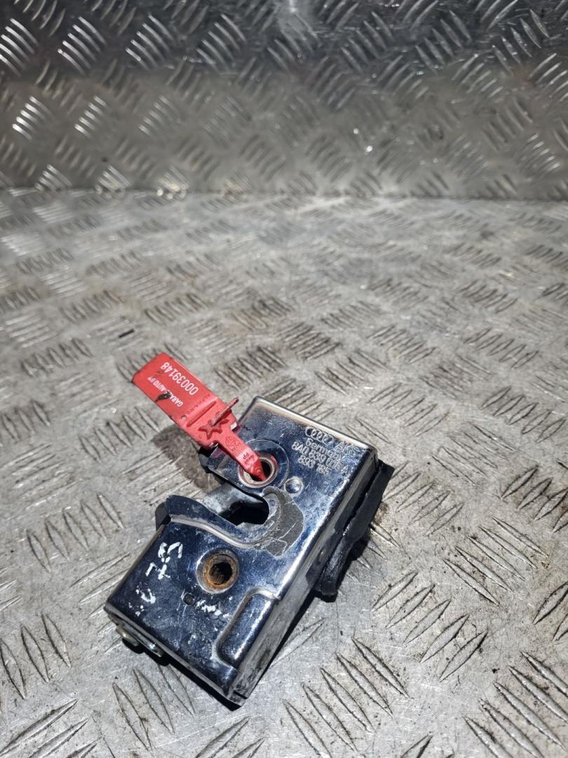 замок двери задней правой Audi 80 8C/B4 1995, 2.0 л., универсал, 8E0839016A - фото №1