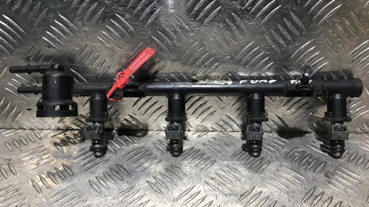 форсунка Ford Fiesta 5 поколение 2005, 1.4 л., бензин, МКПП, хетчбэк 5 дв., 9F593KA - фото №1