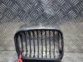 решетка радиатора BMW 3 серия E46 2000, 2.0 л., дизель, МКПП, седан, 511381596230, 511381950550 - фото №4