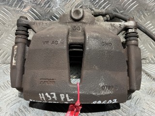 суппорт передний левый Volkswagen Sharan 2 поколение 2011, 2.0 л., CCZA, бензин, АКПП, минивэн, 7N0615123B, 7N0105D