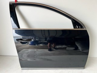 дверь передняя правая Volkswagen Passat B7 2011, 2.0 л., CCZB, бензин, АКПП, универсал, 3AA837756