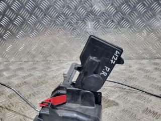 замок двери передней правой Mazda 6 GG 2004, 2.0 л., LF17, бензин, 5МКПП, седан