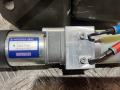 моторчик (насос) подъема крышки багажника (3-5 двери) Mercedes-Benz S-Класс W221 2008, 5.5 л., M 273.961, бензин, АКПП, седан, 2218000148 - фото №2