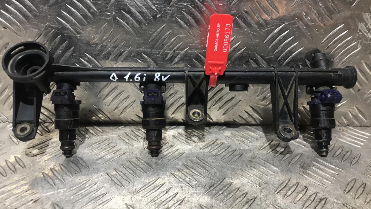 форсунка Renault Megane 1 поколение 1998, 1.6 л., бензин, МКПП, хетчбэк 5 дв., 866313 - фото №1