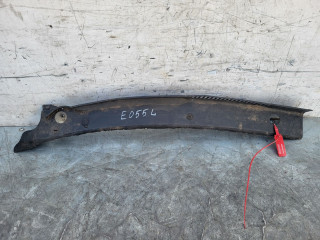 дождевик Audi A4 B5 1997, 1.6 л., бензин, 5МКПП, седан, 8D1819403A