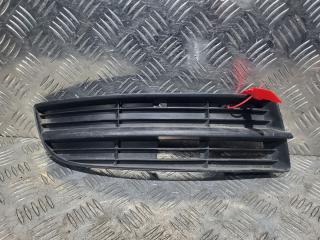 заглушка (решетка) в бампер Volkswagen Touran 1 поколение 2003, 1.9 л., дизель, МКПП, минивэн, 1T0853666