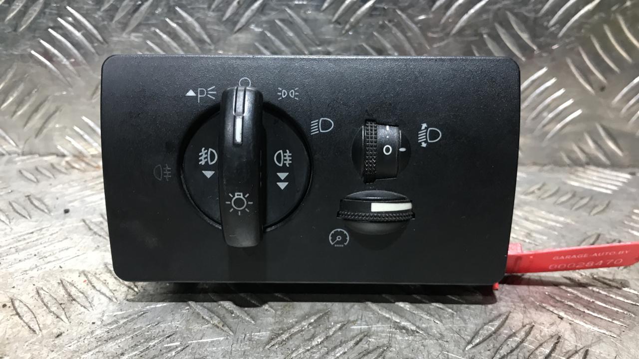 переключатель света Ford Mondeo 3 поколение 2002, 2.0 л., дизель, МКПП, универсал, 13A024 - фото №1