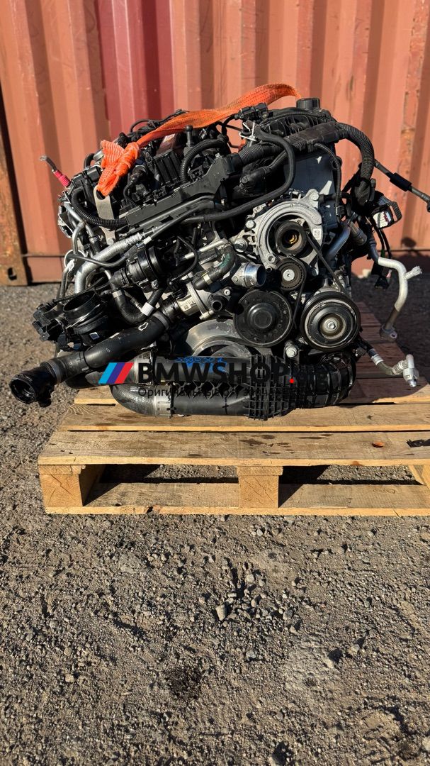 двигатель BMW M4 G82/G83 G82 2022, 3.0 л., S58B30A, бензин, АКПП, c4p (brooklyn grey metallic), купе, полный привод, правый руль, 5A7FC64 - фото №1