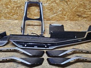 комплект декоративных накладок (дерева) салона BMW X5 G05 [рестайлинг] G05 2023, 3.0 л., B58B30, бензин, АКПП, 416 carbon schwarz, внедорожник 5 дв., полный привод, 5570400, 5570500, 8411701