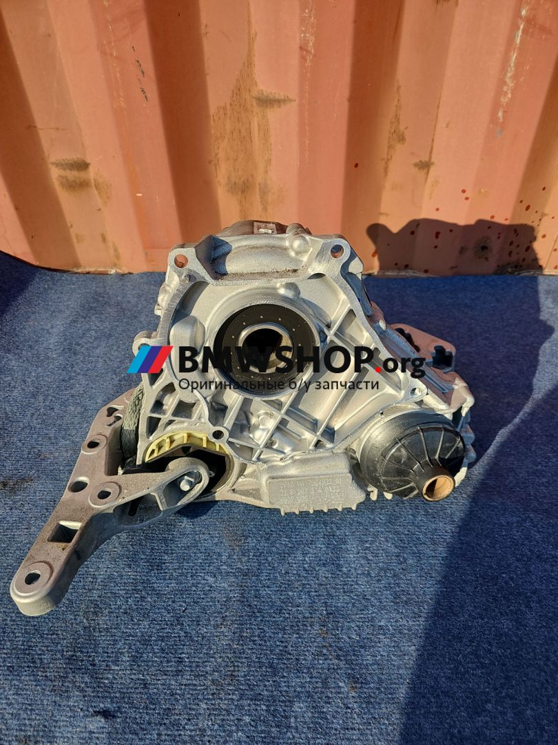 раздаточная коробка BMW M4 G82/G83 G82 2022, 3.0 л., S58B30A, бензин, АКПП, c4p (brooklyn grey metallic), купе, полный привод, правый руль, 7884832 - фото №1