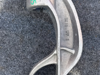 вилка амортизатора BMW X5 G05 [рестайлинг] G05 2023, 3.0 л., B58B30, бензин, АКПП, a96, внедорожник 5 дв., полный привод, 6876684