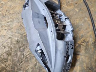 суппорт передний левый BMW X5 G05 [рестайлинг] G05 2023, 3.0 л., B58B30, бензин, АКПП, 475 black-sapphire metallic, внедорожник 5 дв., полный привод, 8844337