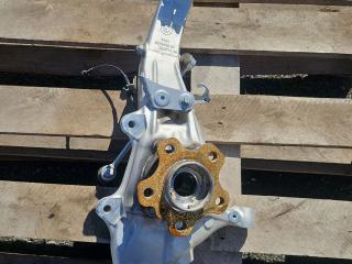 кулак поворотный правый BMW X5 G05 [рестайлинг] G05 2023, 3.0 л., B58B30, бензин, АКПП, a96, внедорожник 5 дв., полный привод, 6876656