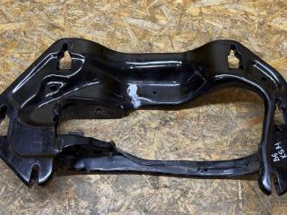 кронштейн раздаточной коробки BMW X5 M F85 2016, 4.4 л., S63 B44 B, бензин, полный привод, правый руль, 6854188