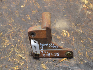 кронштейн полуоси Volvo S60 1 поколение 2003, 2.4 л., бензин