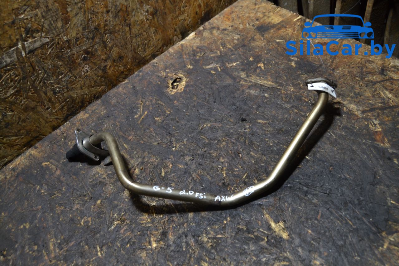 трубка системы рециркуляции EGR Volkswagen Golf 5 поколение (2003 - 2009), 2.0 л., FSI, AXW, бензин, МКПП, 06F131521M - фото №1