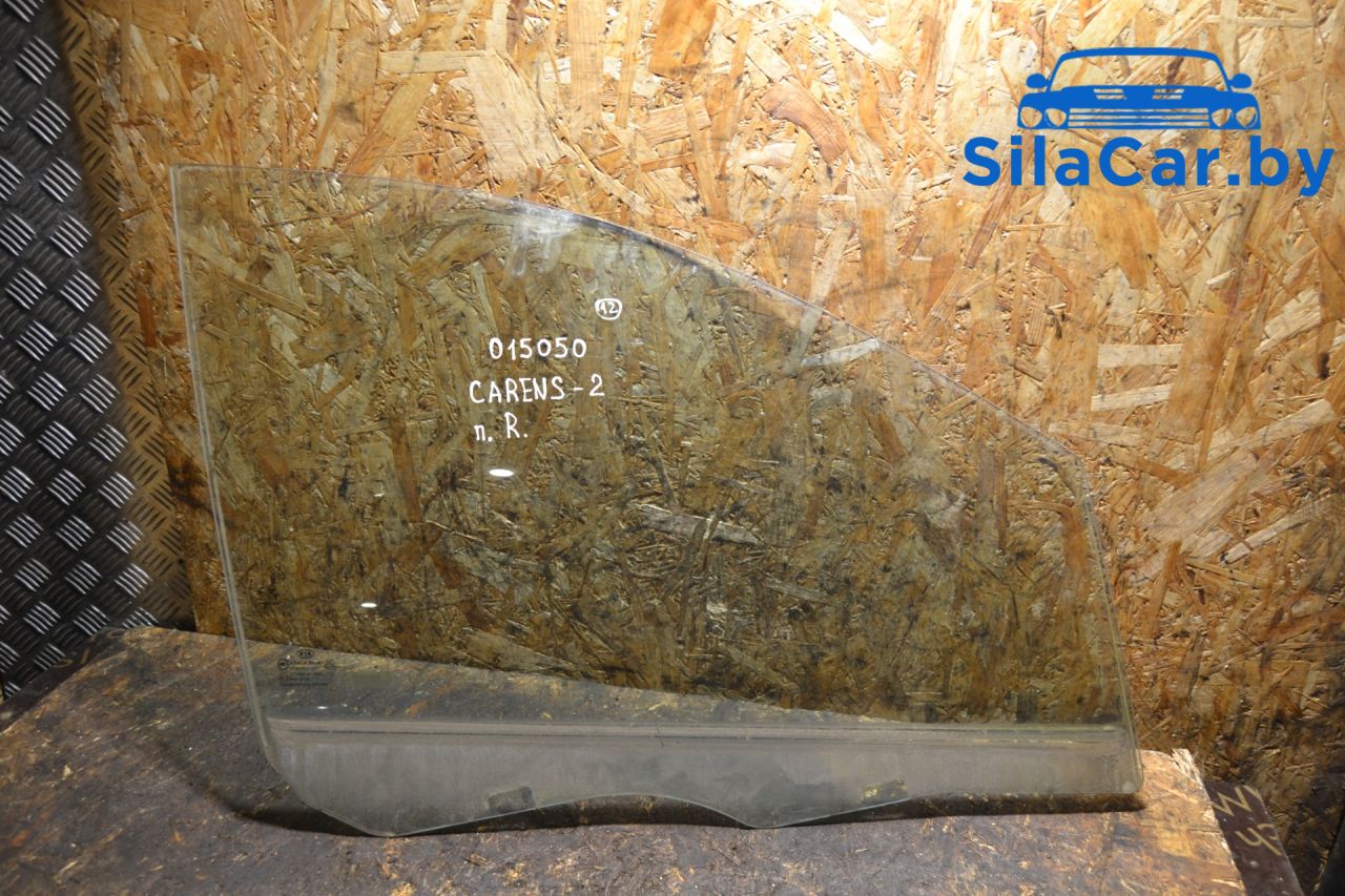 стекло двери передней правой Kia Carens 2 поколение (2002 - 2006), 2.0 л., CRDi, D4EA, дизель - фото №1
