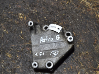кронштейн компрессора кондиционера Opel Astra G (1998 - 2009), 1.6 л., бензин, МКПП, 90529603