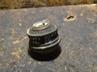 подушка крепления двигателя Mercedes-Benz C-Класс W203/S203/CL203 (2000 - 2004), 1.8 л., Kompr, бензин, МКПП