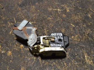 замок двери задней левой Mitsubishi Outlander 1 поколение 2004