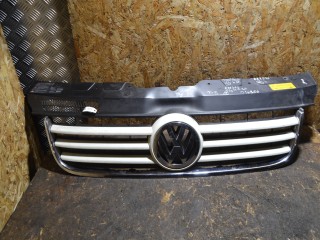 решетка радиатора Volkswagen Transporter T5 2007, 2.5 л., BNZ, дизель, 7H5807101
