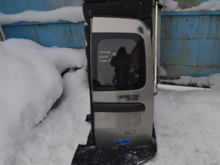 дверь задняя распашная правая Dacia Logan 1 поколение 2005, универсал