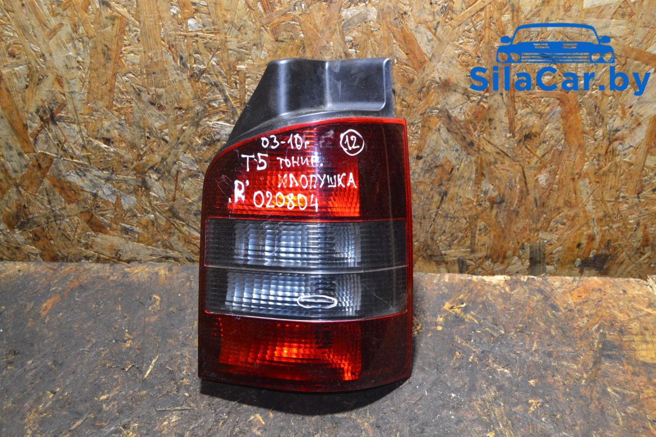 фонарь задний правый Volkswagen Transporter T5 2007 - фото №1