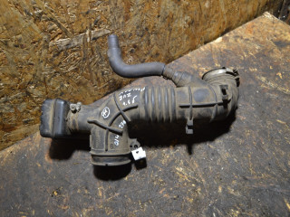 патрубок воздушного фильтра Toyota Avensis 2 поколение (T250) (2003 - 2006), 2.0 л., 1AZ-FSE, бензин, МКПП, 178810H040