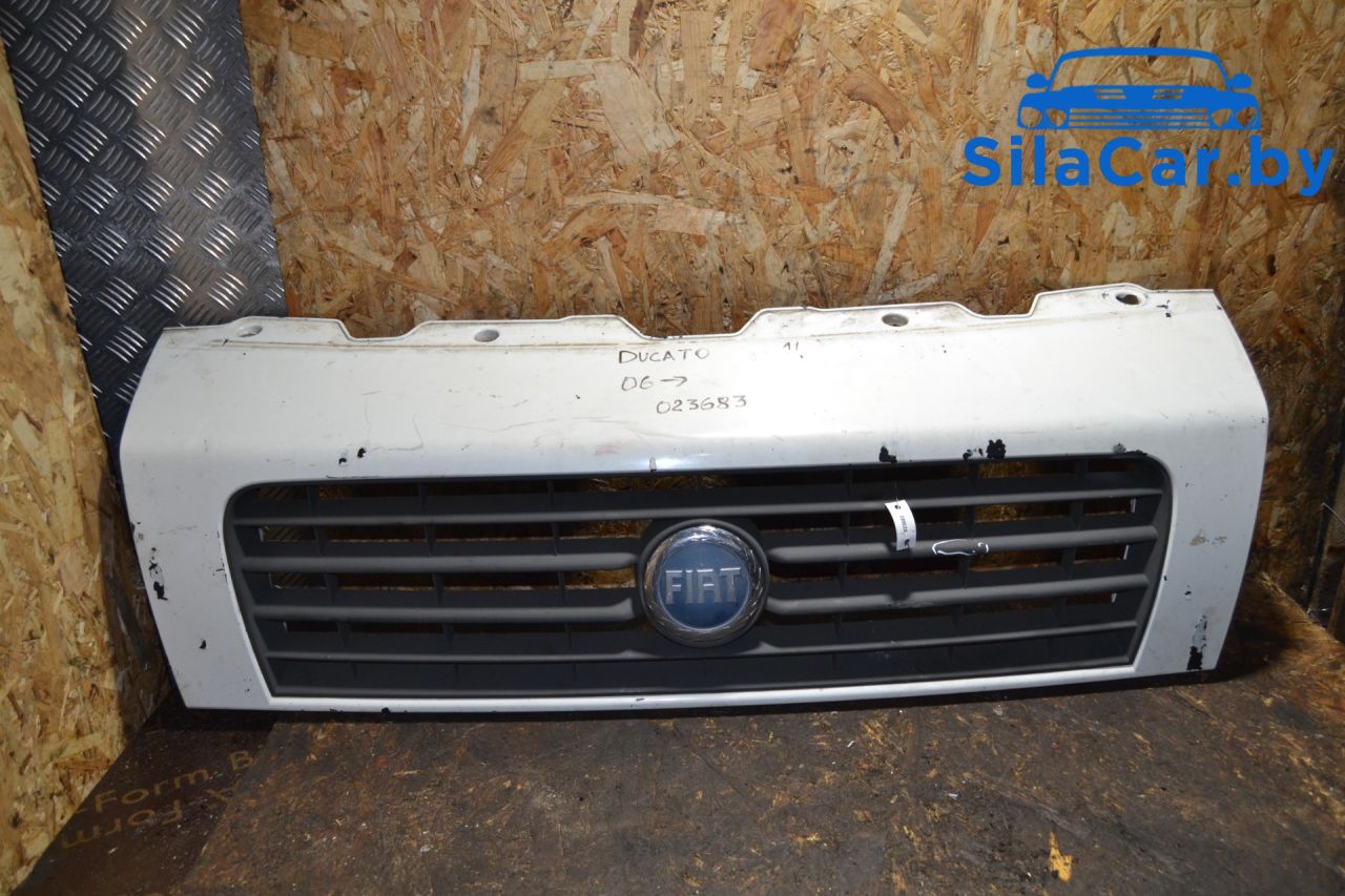 решетка радиатора Fiat Ducato 3 поколение (2006 - 2014) - фото №1