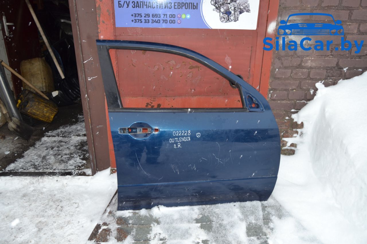 дверь передняя правая Mitsubishi Outlander 1 поколение 2004 - фото №1