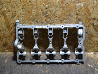 постель распредвала (бугель) Volkswagen Golf 5 поколение 2007, 2.0 л., BKD, дизель, хетчбэк 5 дв., 03G103308B