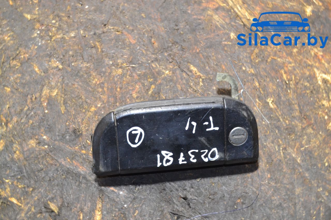 ручка наружная Volkswagen Transporter T4 2000 - фото №1