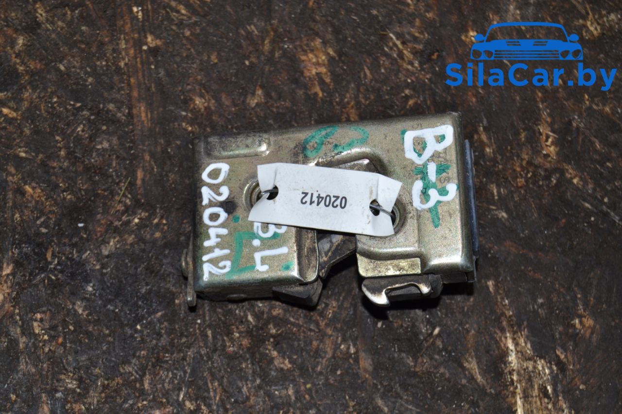 замок двери задней левой Volkswagen Passat B3 (1988 - 1997), универсал - фото №1