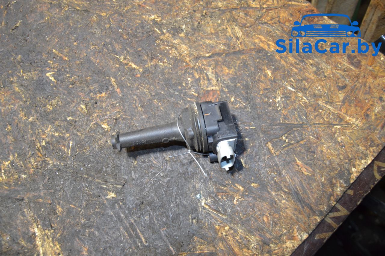 катушка зажигания Volvo S60 1 поколение 2003, 2.4 л., Ti, бензин, АКПП - фото №1