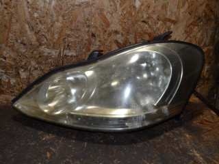 фара левая Toyota Avensis Verso 1 поколение [рестайлинг] 2004, 2.0 л., дизель