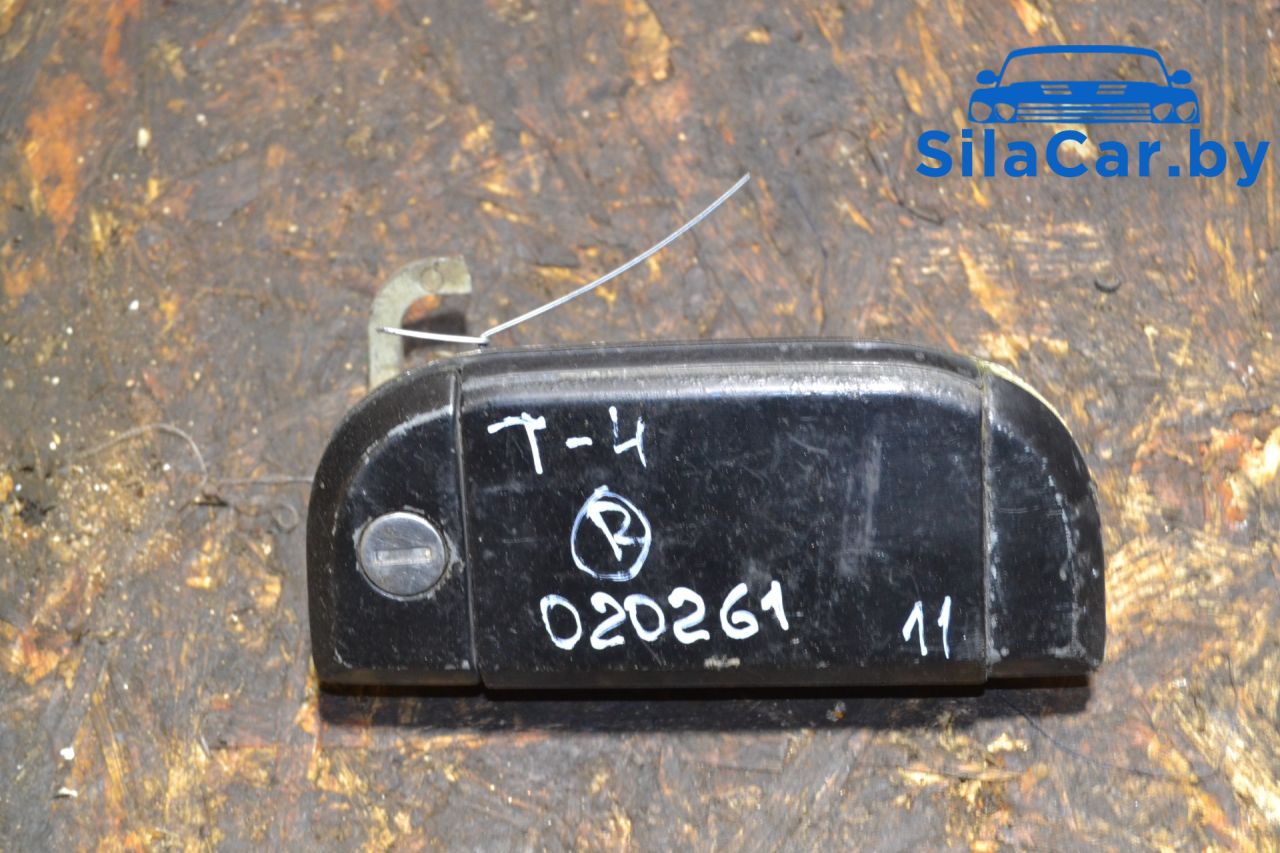 ручка наружная Volkswagen Transporter T4 2000 - фото №1