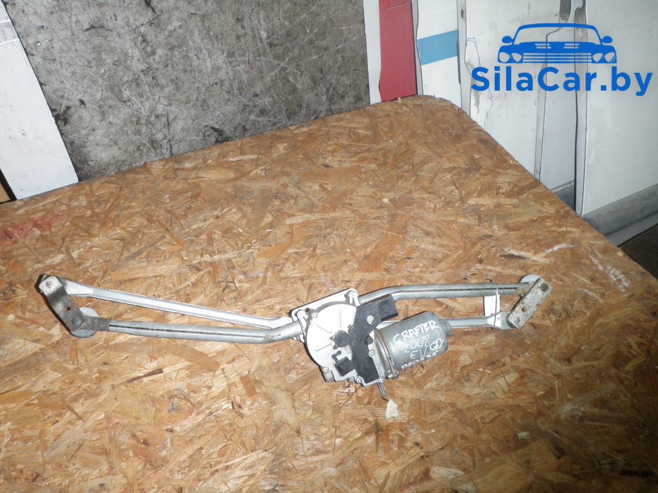 механизм стеклоочистителя (трапеция дворников) Volkswagen Crafter 1 поколение 2009, 2.5 л., дизель, МКПП, 405146 - фото №1