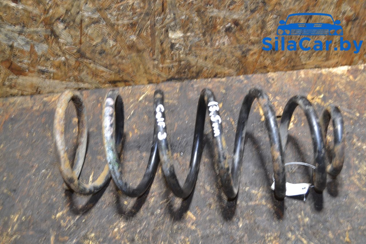 пружина передняя Volkswagen Golf 3 поколение 1994, 1.9 л., AAZ, дизель - фото №1