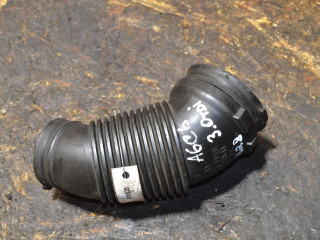 патрубок воздушного фильтра Audi A6 4F/C6 (2004 - 2008), 3.0 л., дизель, 4F0129615D