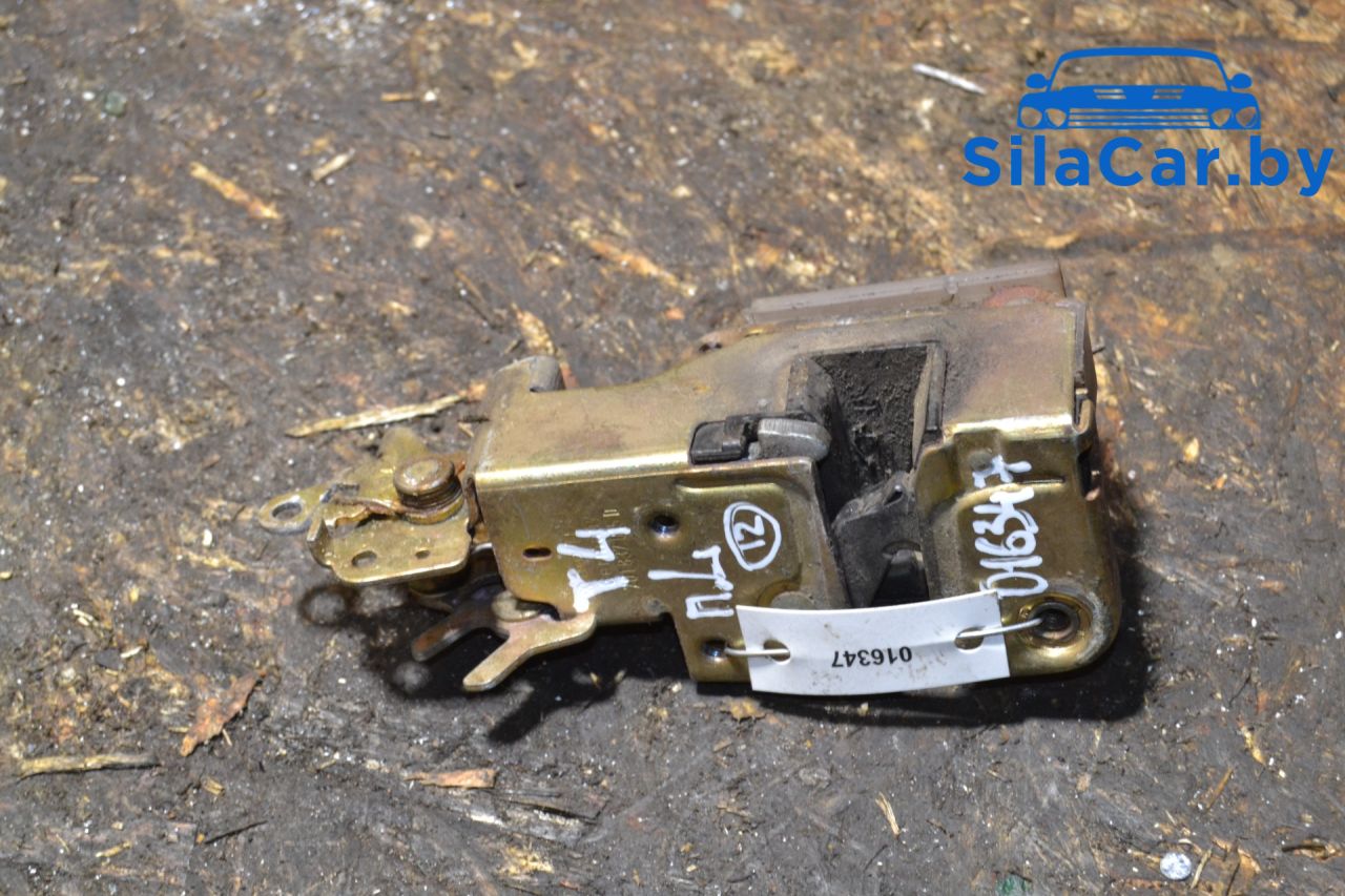 замок двери передней левой Volkswagen Transporter T4 2000, 701837015D - фото №1