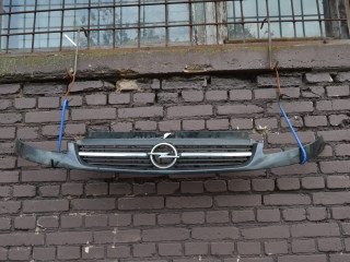 решетка радиатора Opel Vivaro A (2001 - 2006), 91166765