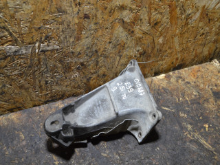 кронштейн двигателя BMW 5 серия E39 [рестайлинг] 2002, 2.5 л., M52 B25 (256S4), бензин, 1092974